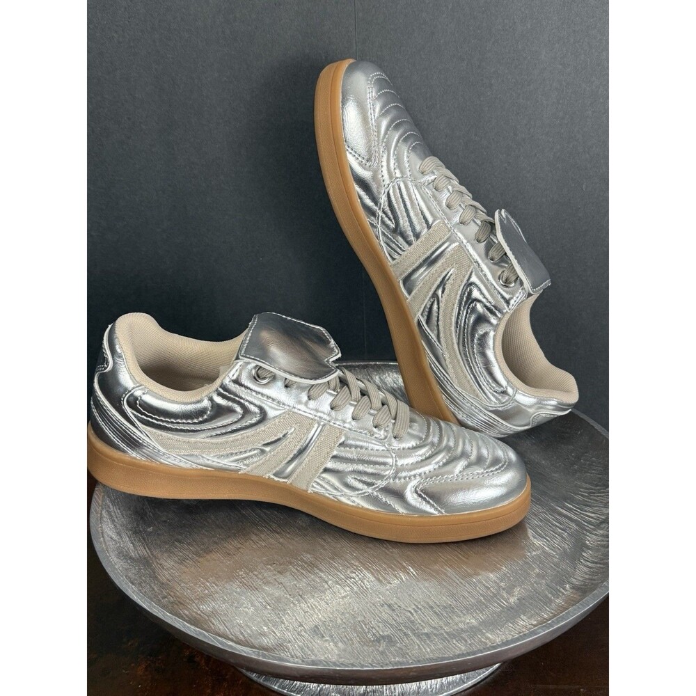 Streatwear Edgy Steve Madden Women Madrid Silver Sneaker Size 6.5 Bujee Glam - Picture 6 of 13
